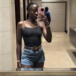 Yvonne02